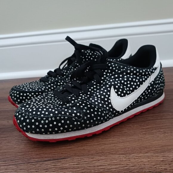 Nike Genicco 705283-016 Women's Black White Lace Up Sneaker Shoes Sz 9.5 - Picture 3 of 10